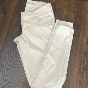Old Navy Cream Rockstar Jeans size 0